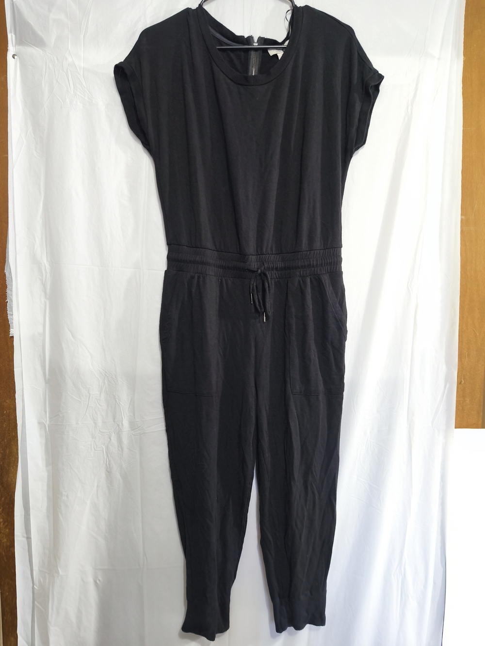 Women's Black Short-Sleeve Drawstring Jumpsuit
